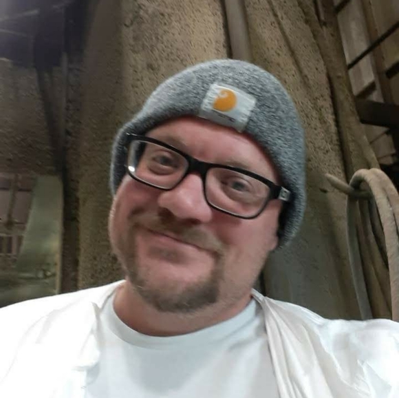 Meet your Posher, Tyler - Picture 2 of 3